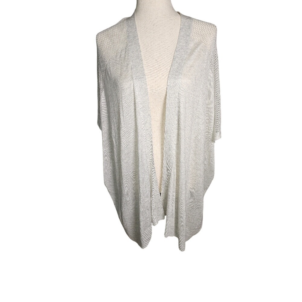 Silvery White Kimono By Time And Tru OS NWT Soft And Lightweight One Size